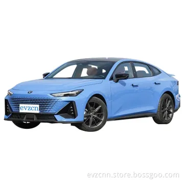Changan Uni-V 1.5t/2.0t Sports Car Sedan 5 Seats Gasoline Petrol Vehicles Convertible Transportation for Young Gentlemen